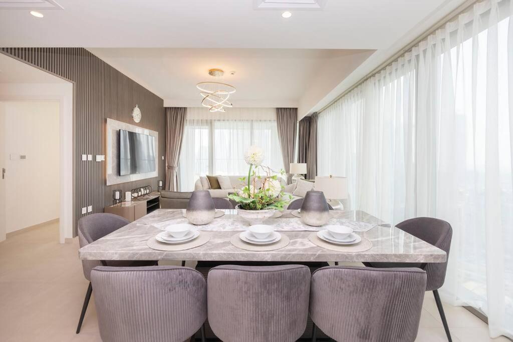 Apartment Swanky Dwelling 3br - Marvelous Burj Khalifa Views 2405 *