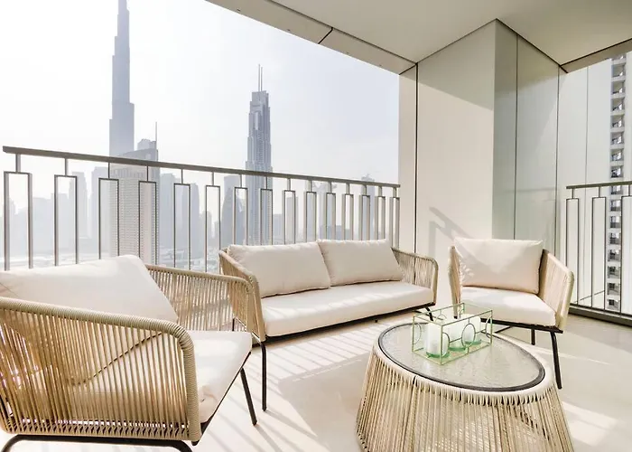 Swanky Dwelling 3Br - Marvelous Burj Khalifa Views 2405